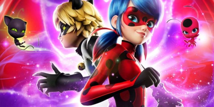 Immagine con Lady Bug e Chat Noir insieme